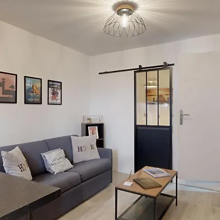 Expat Renting - L'evasion - Saint Michel - Metro *