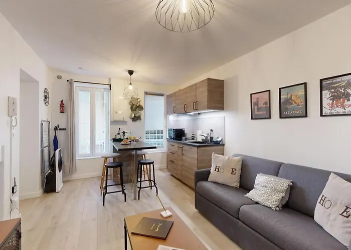 Expat Renting - L'evasion - Saint Michel - Metro