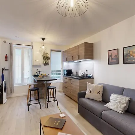 Expat Renting - L’evasion - Saint Michel - Métro