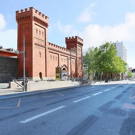 Expat Renting - L’evasion - Saint Michel - Métro *